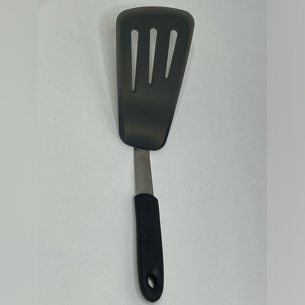 Di Oro Chef Series Silicone Turner Spatula 600F Heat Resistant Slotted Black 14”